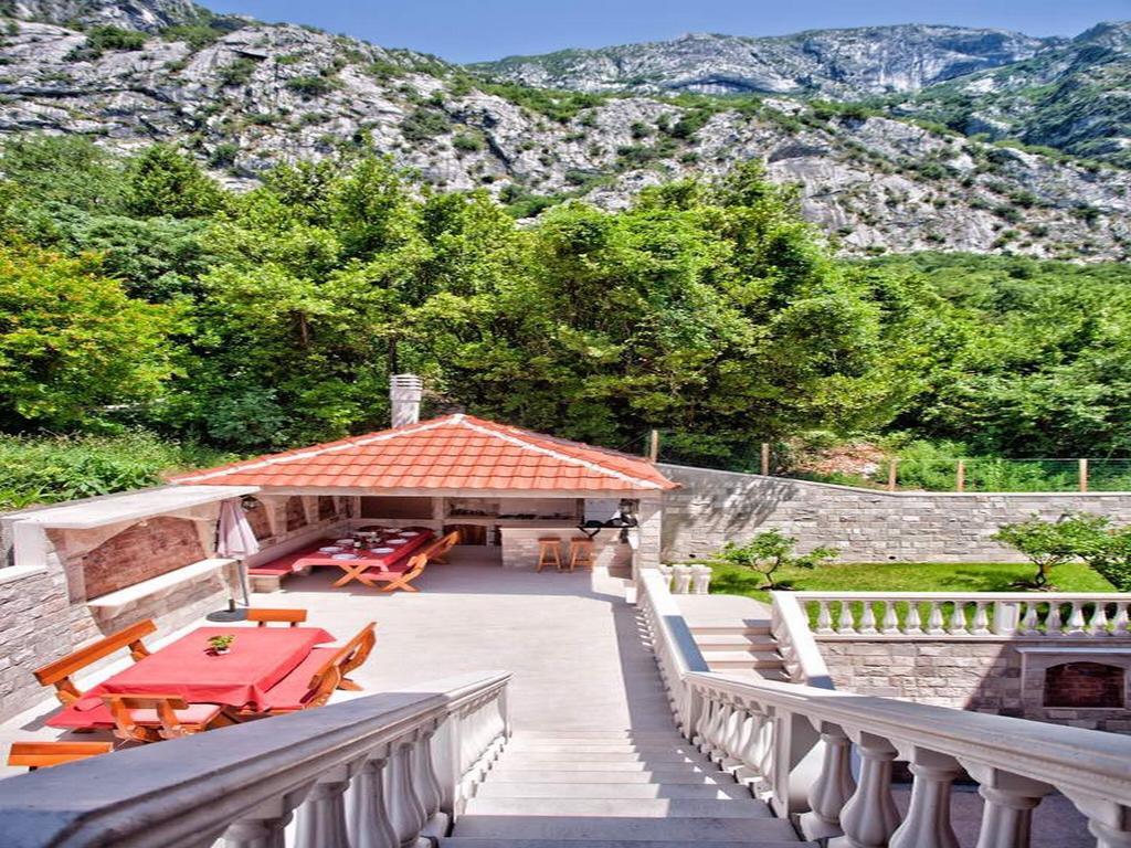 Apartments Radonjic Kotor Luaran gambar
