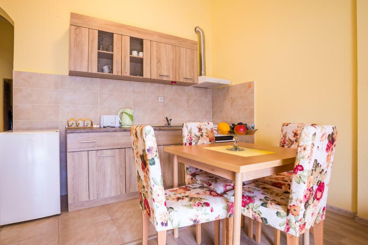 Apartments Radonjic Kotor Luaran gambar